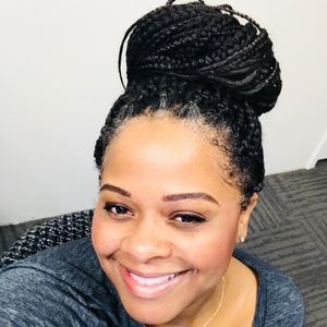 Meet your Posher, Kari